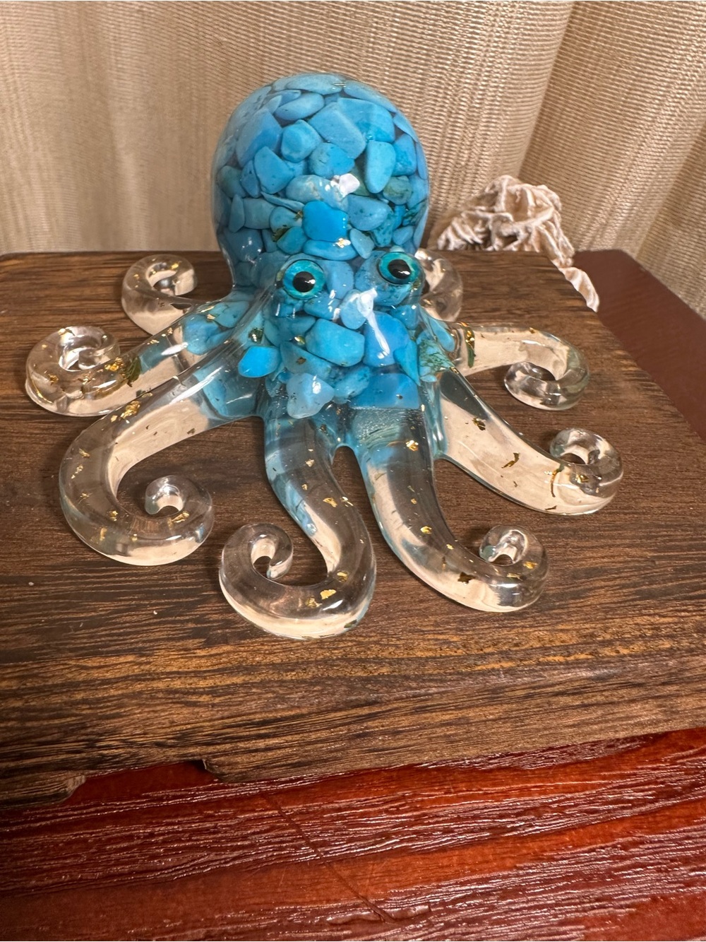 Resin and Blue Crystal Chips Octopus Figure - Picture 15 of 16
